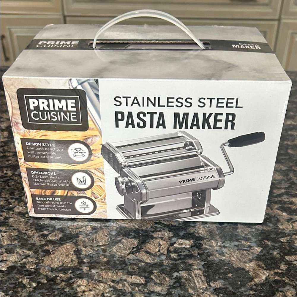 PRIME CUISINE STAINLESS STEEL PASTA MAKET NWT